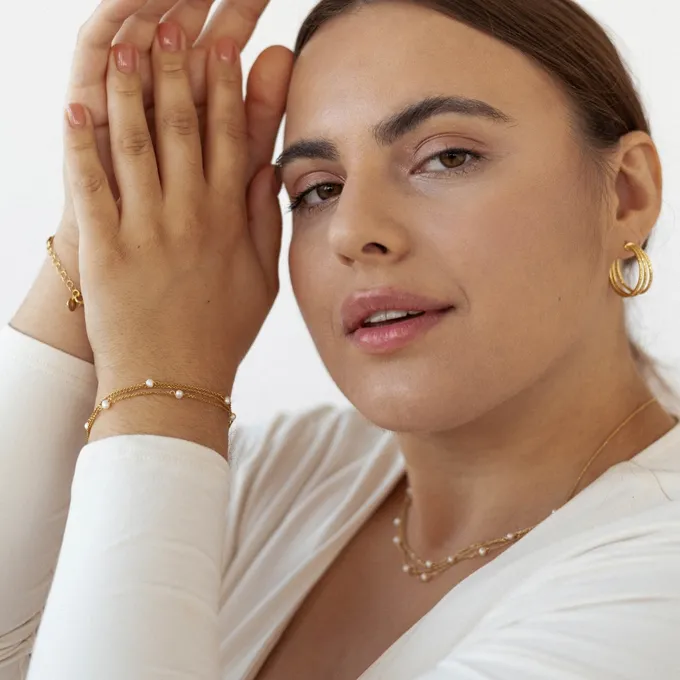 BRANSOLETKA POTRÓJNA; Z PERŁAMI, SREBRNA POZŁACANA