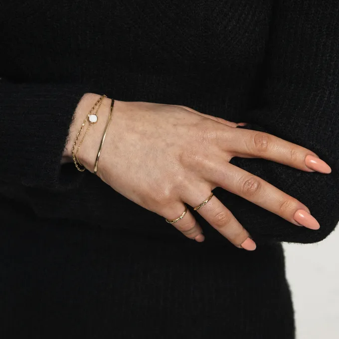 Bransoletka żmijka 2 mm; złota