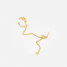 Nausznica z łańcuszkiem; i cyrkoniami, srebrna pozłacana