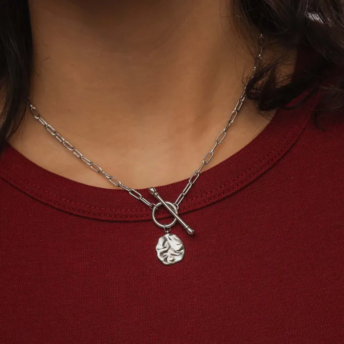 Choker z gniecioną blaszką; rodowany