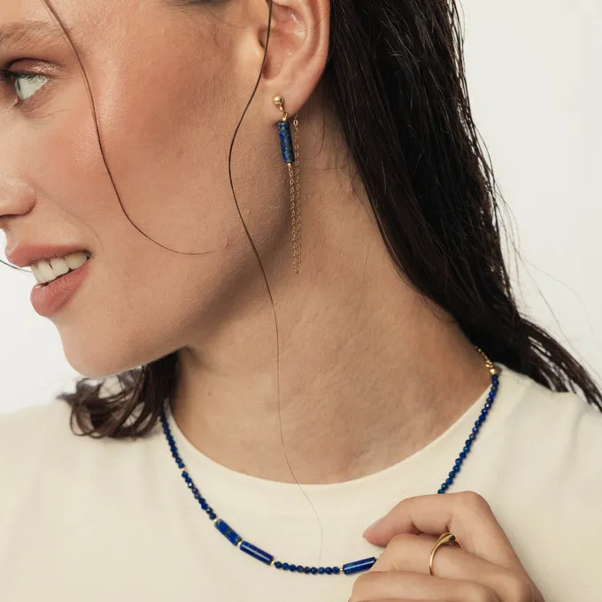 Choker z lapis lazuli; srebrny pozłacany